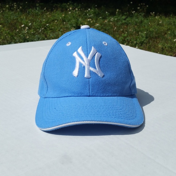 baby blue yankees hat